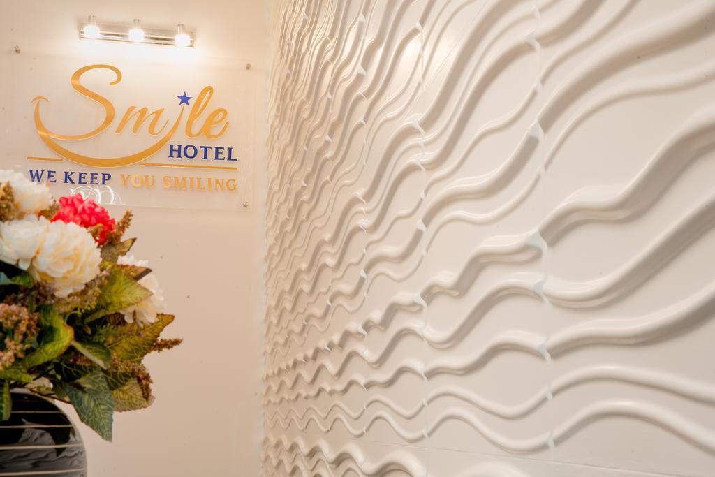 Smile Hotel Hanoi Buitenkant foto